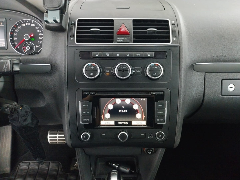 Volkswagen Touran, 2014