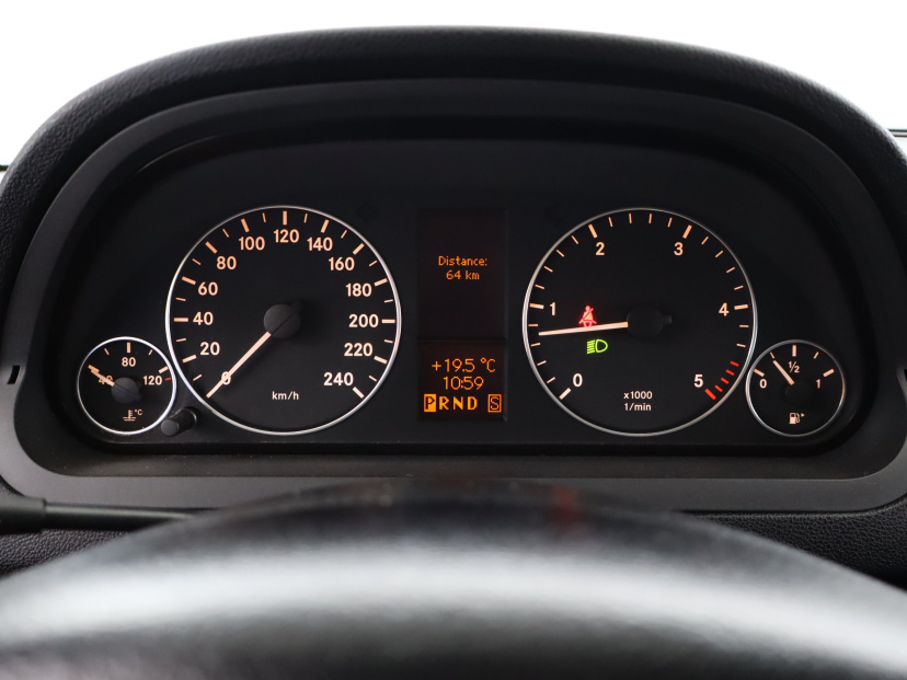 Mercedes-Benz A, 2010