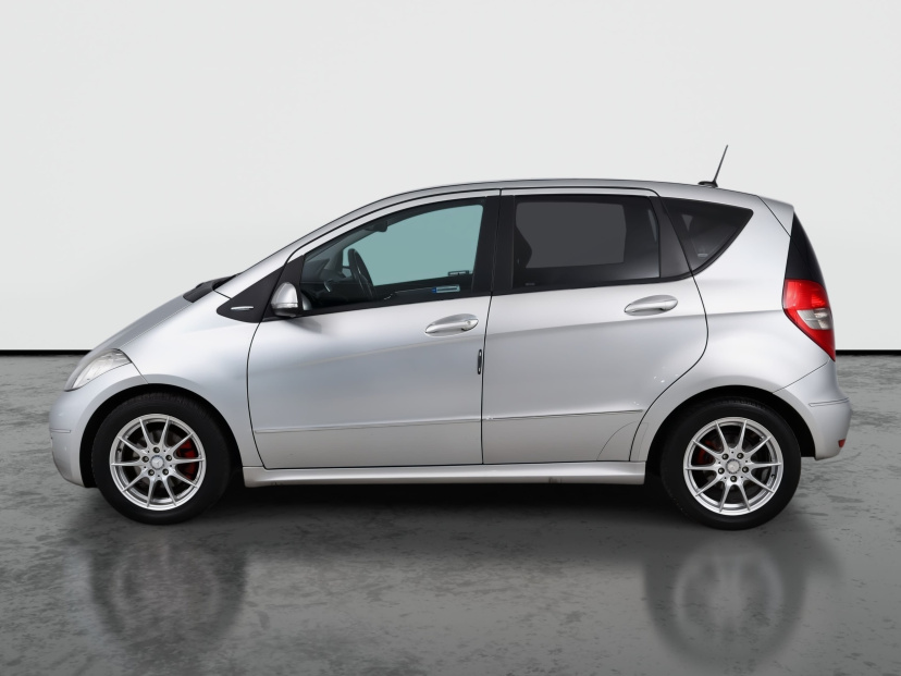 Mercedes-Benz A, 2010