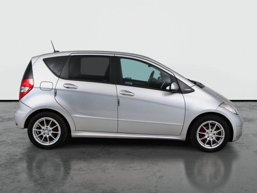 Mercedes-Benz A, 2010