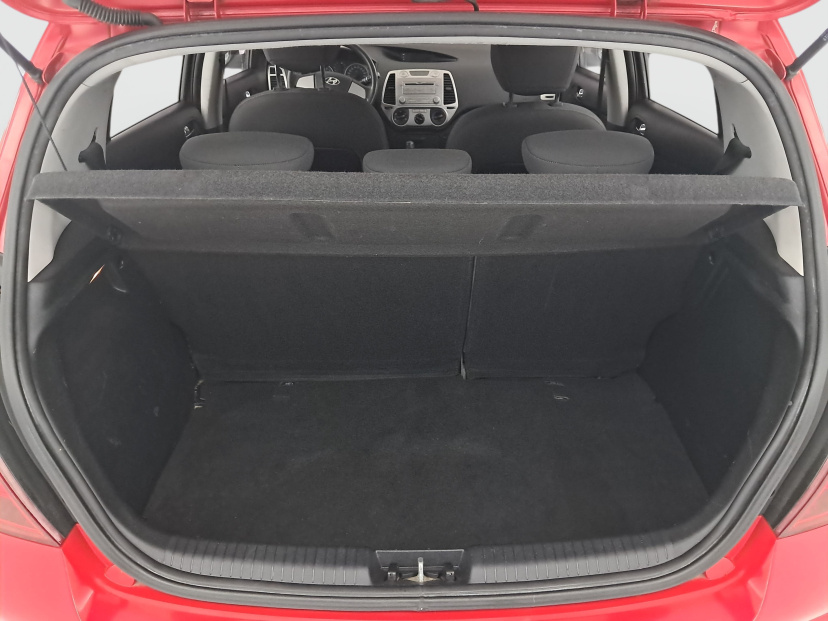 Hyundai i20, 2011
