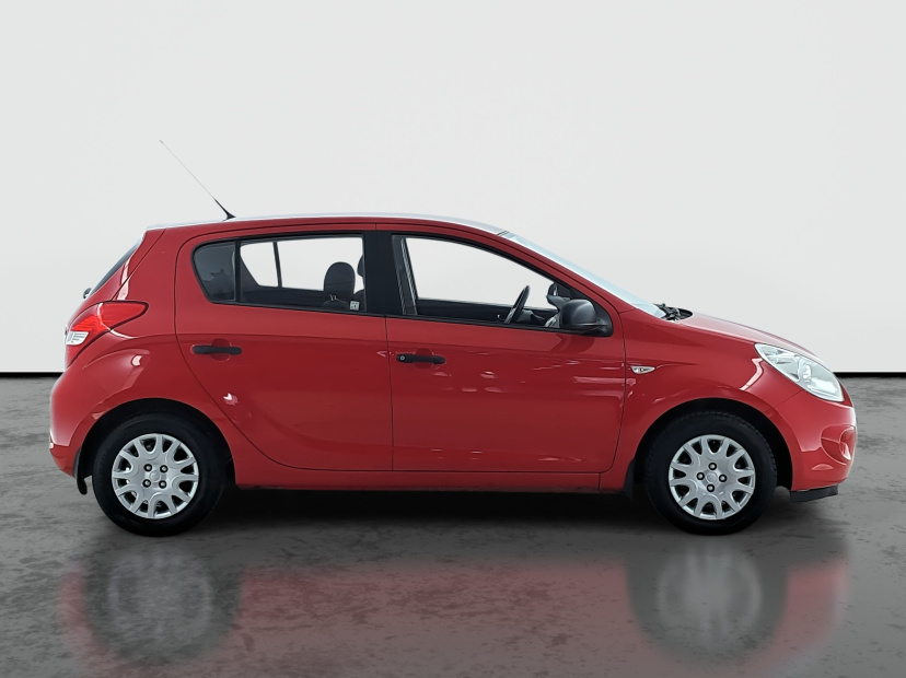 Hyundai i20, 2011