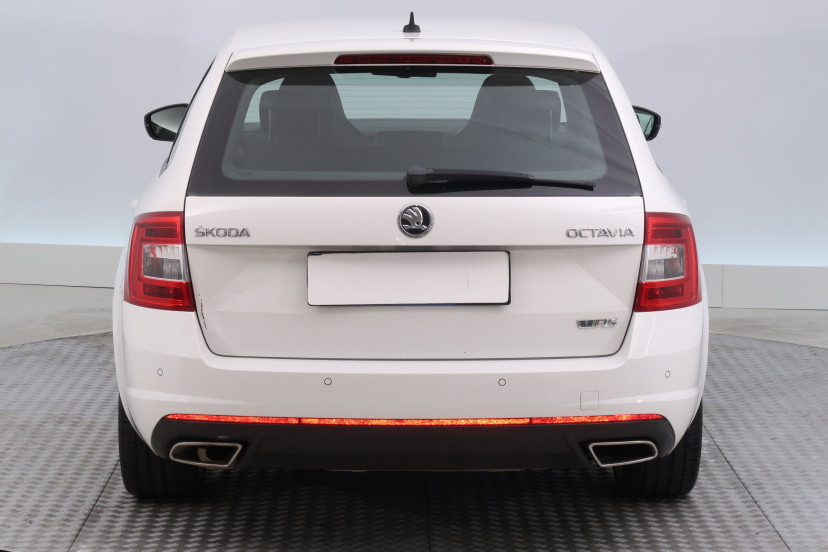Škoda Octavia, 2015