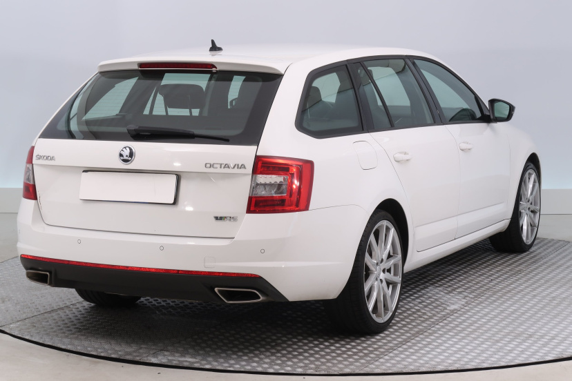 Škoda Octavia, 2015