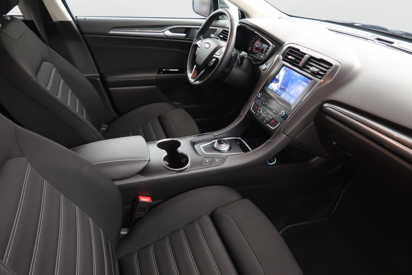 Ford Mondeo, 2022