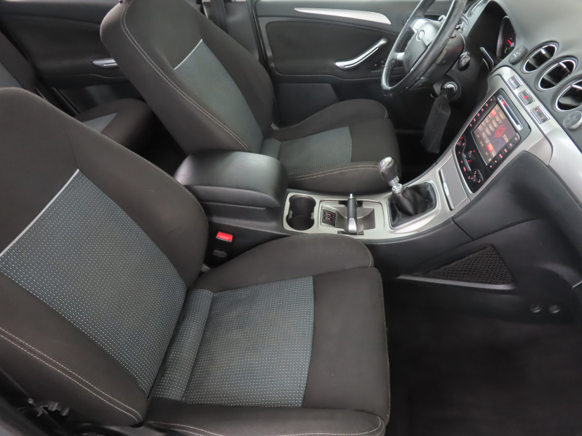 Ford S-Max, 2011