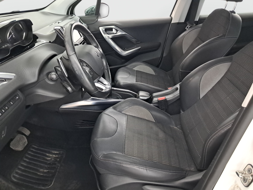 Peugeot 2008, 2014