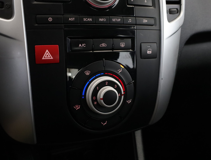 Kia Venga, 2010