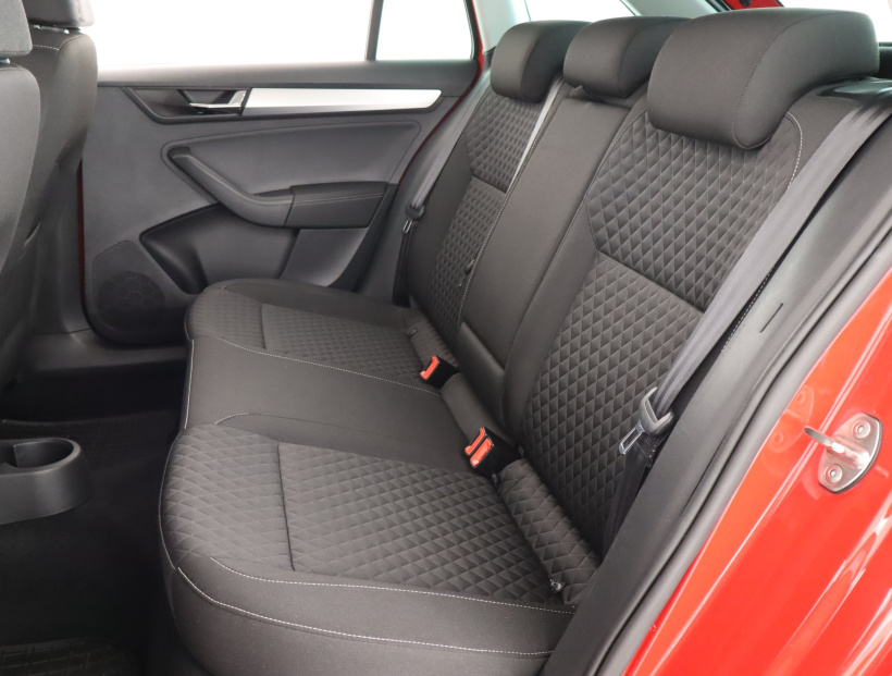 Škoda Rapid Spaceback, 2017