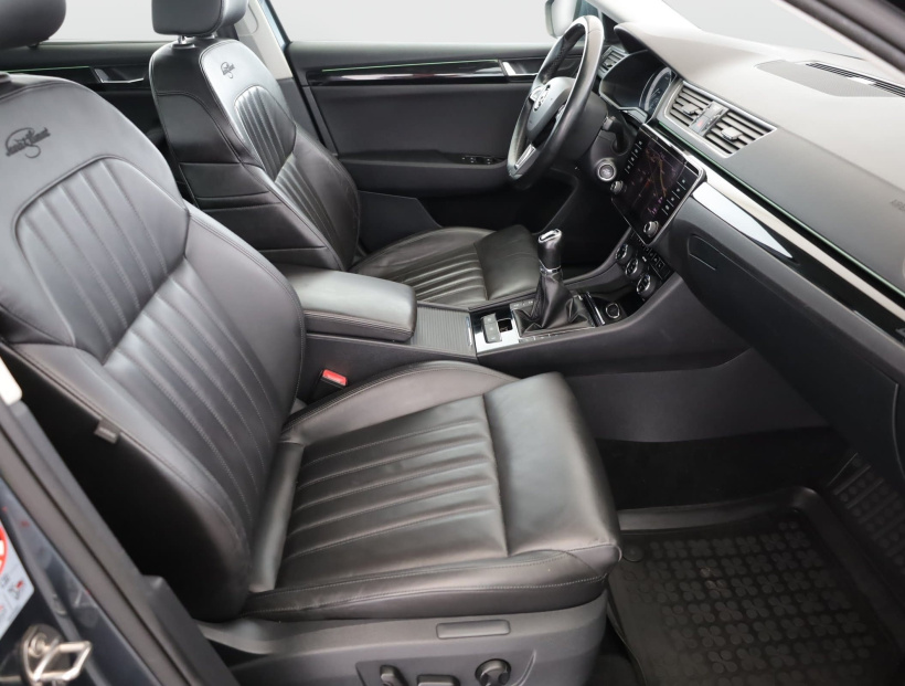 Škoda Superb, 2017