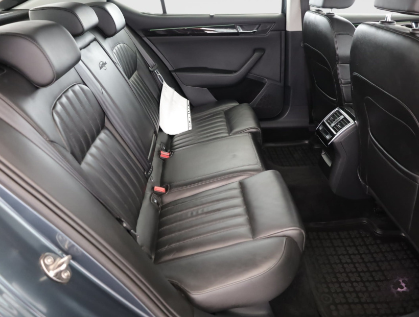 Škoda Superb, 2017