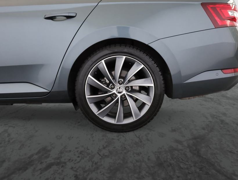 Škoda Superb, 2017