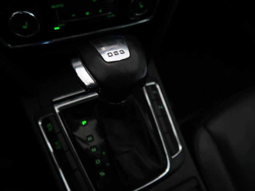 Škoda Superb, 2012