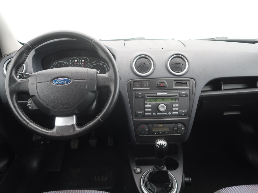 Ford Fusion, 2007