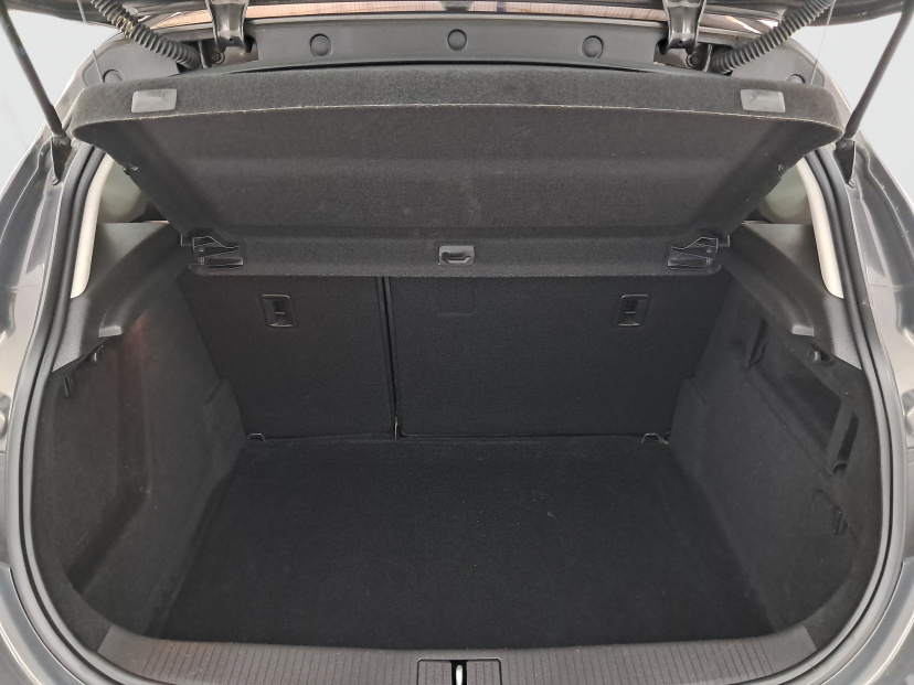 Opel Astra, 2012
