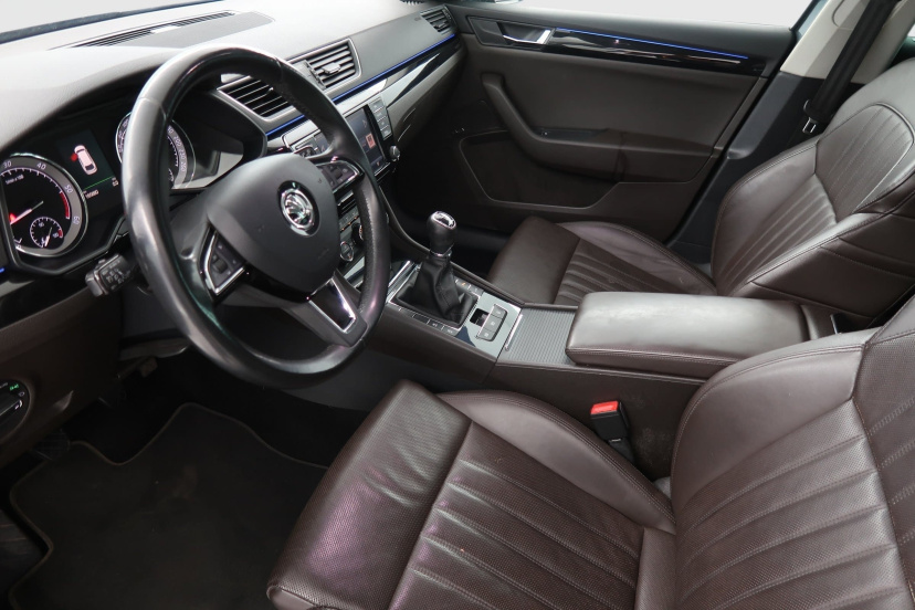 Škoda Superb, 2016