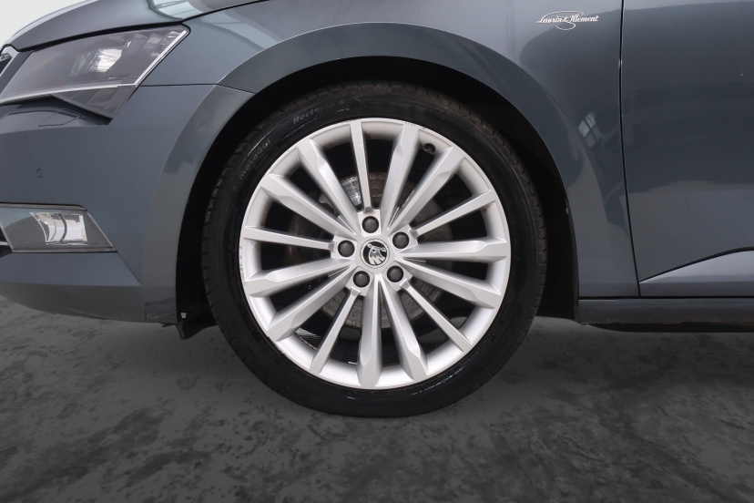 Škoda Superb, 2016