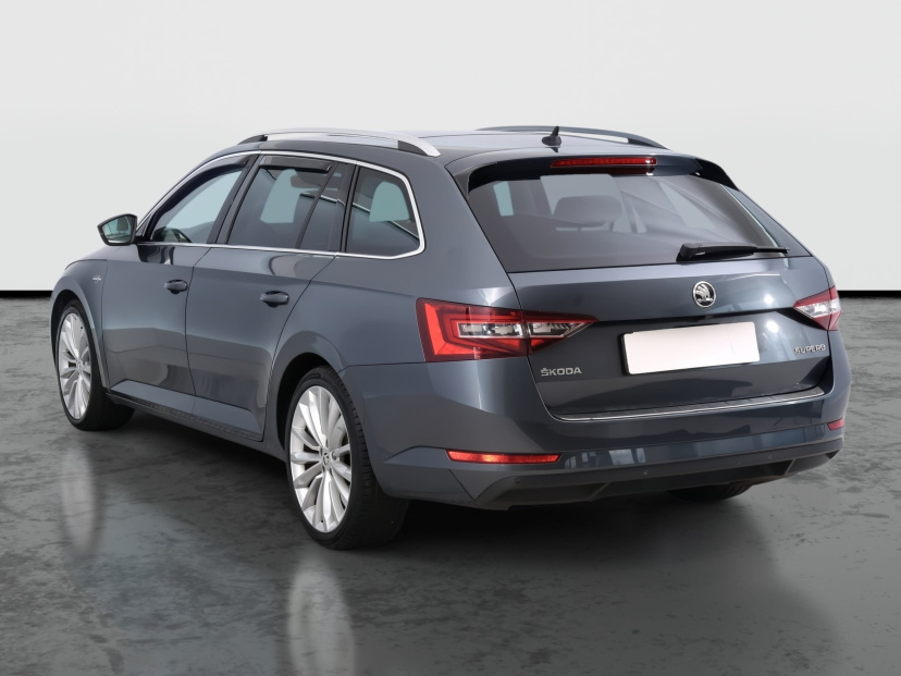 Škoda Superb, 2016
