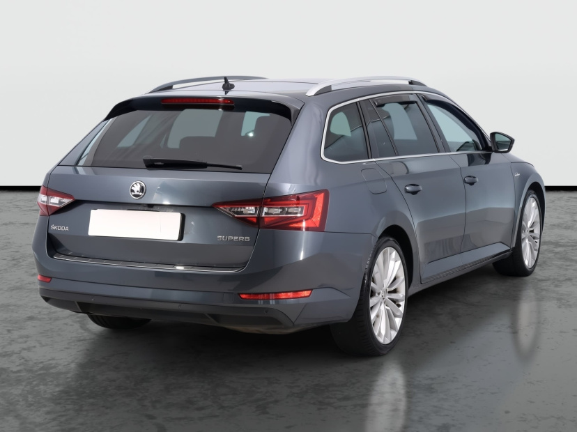 Škoda Superb, 2016