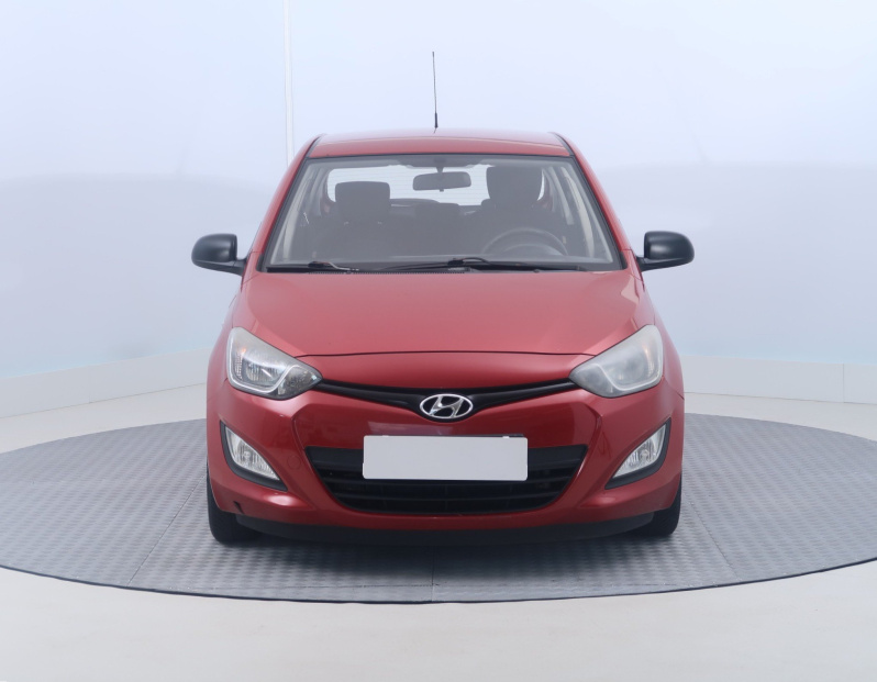 Hyundai i20, 2012