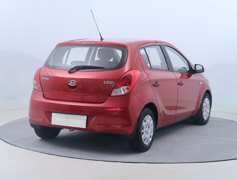 Hyundai i20, 2012