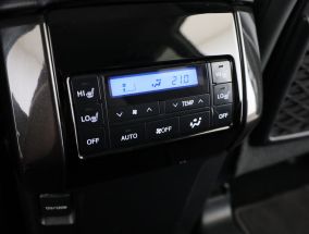 Toyota Land Cruiser - 2023