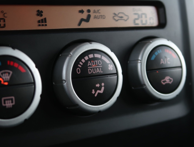 Nissan Navara, 2011