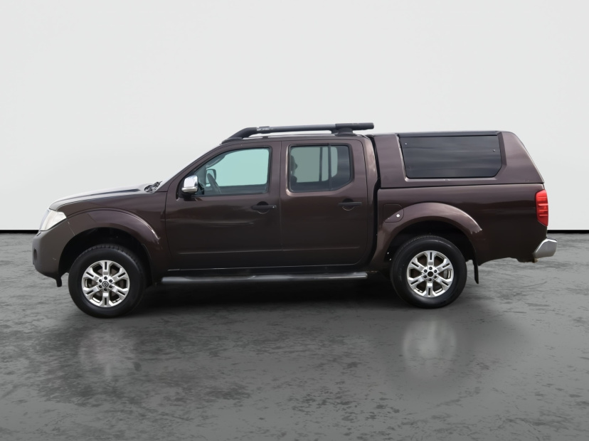 Nissan Navara, 2011