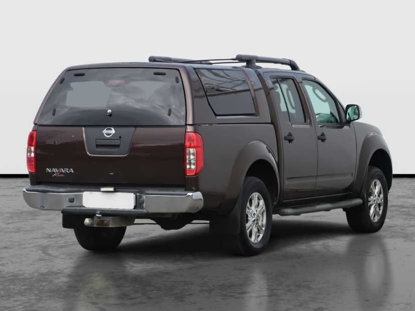 Nissan Navara, 2011