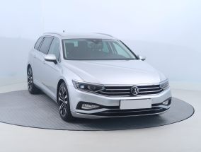 Volkswagen Passat - 2020