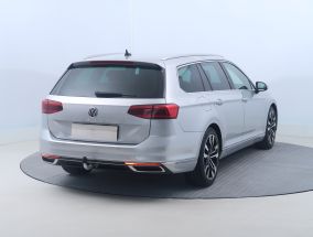 Volkswagen Passat - 2020
