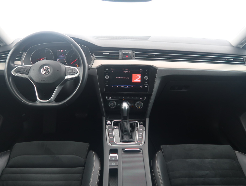 Volkswagen Passat, 2020