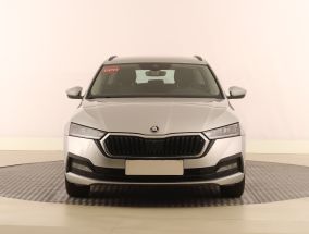 Škoda Octavia - 2023