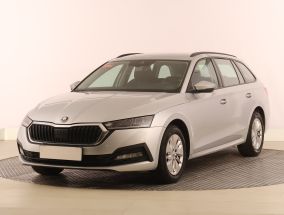 Škoda Octavia - 2023