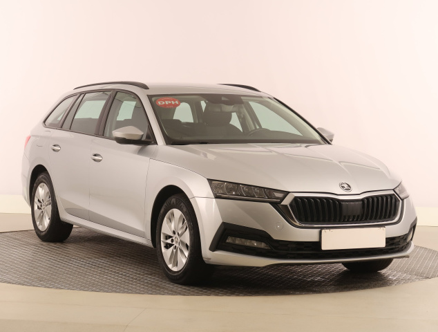 Škoda Octavia 2023