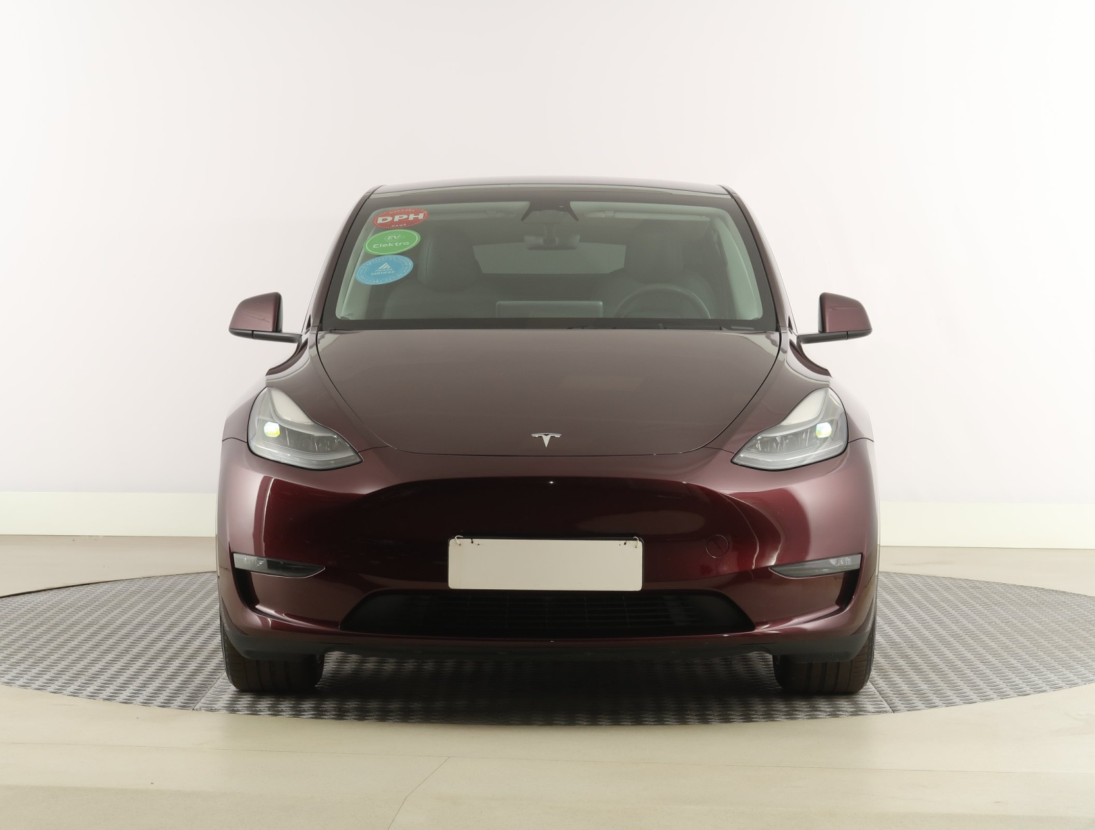 Tesla Model Y Long Range AWD – fotografie 2