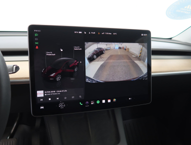 Tesla Model Y - 2023