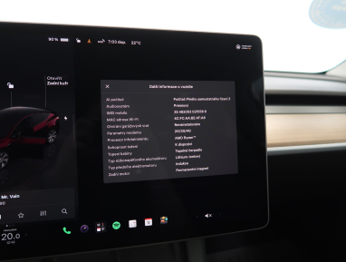 Tesla Model Y - 2023