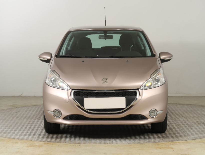 Peugeot 208, 2014