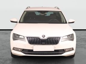 Škoda Superb - 2017