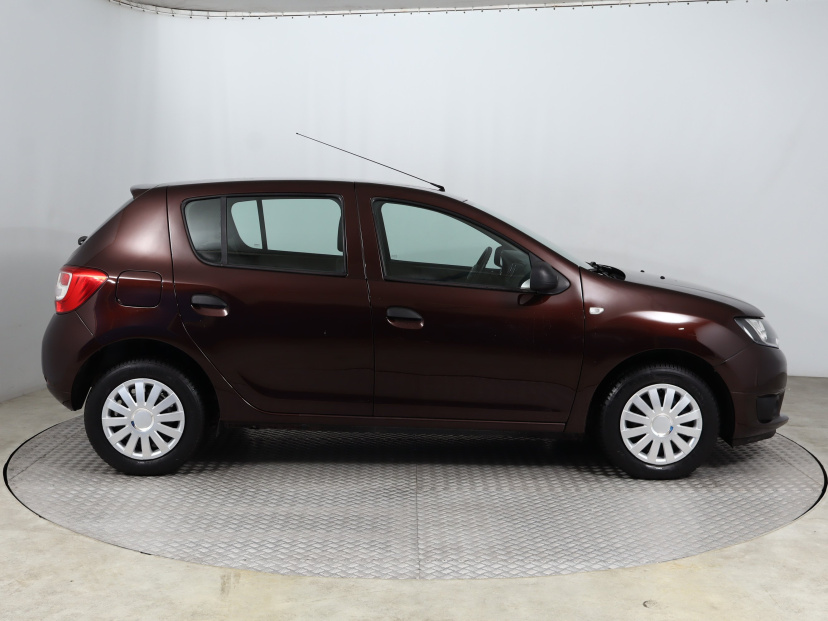 Dacia Sandero, 2016