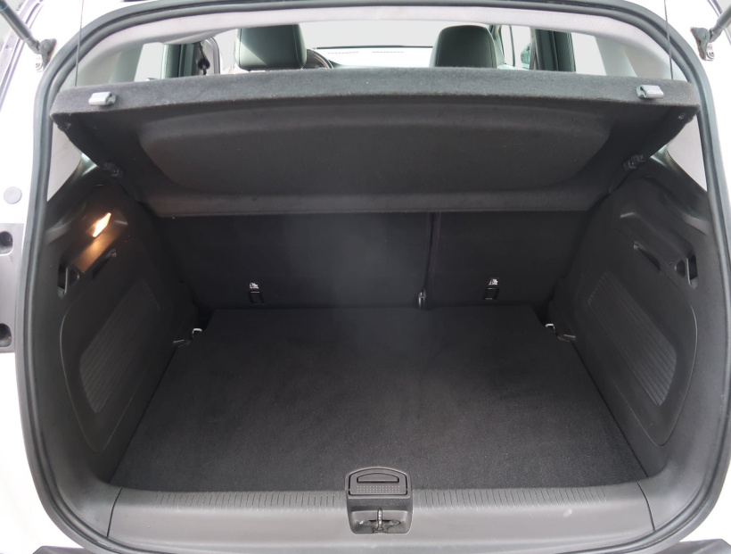 Opel Crossland, 2017