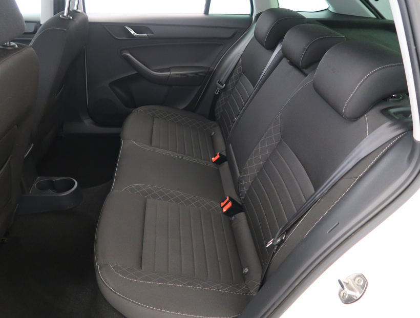 Škoda Rapid Spaceback, 2017