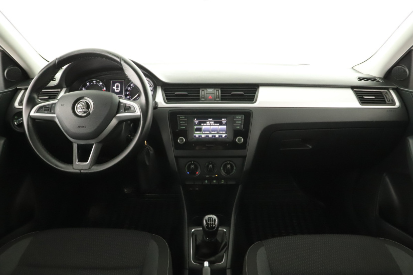 Škoda Rapid Spaceback, 2016