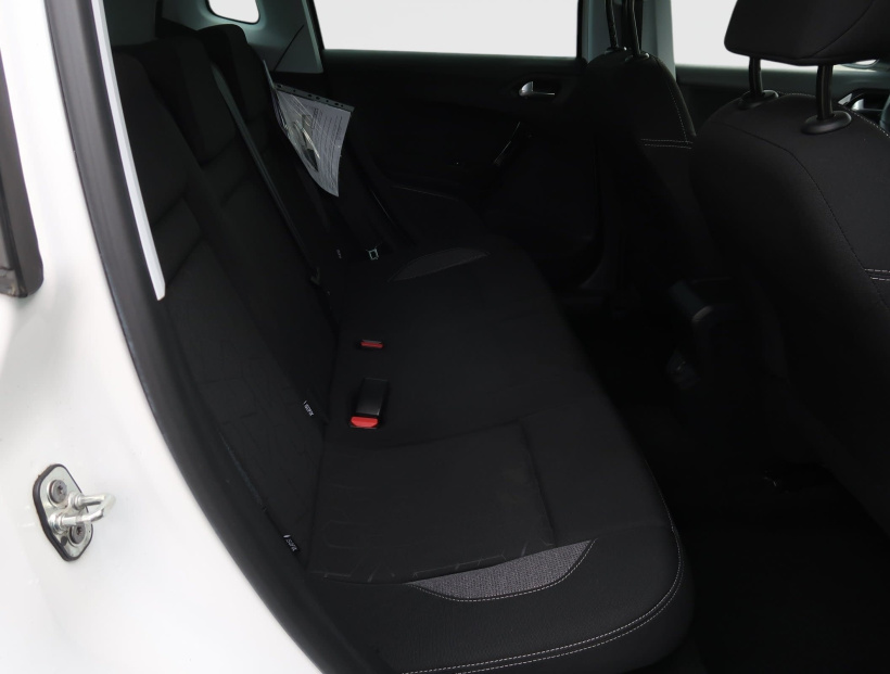 Peugeot 2008, 2019