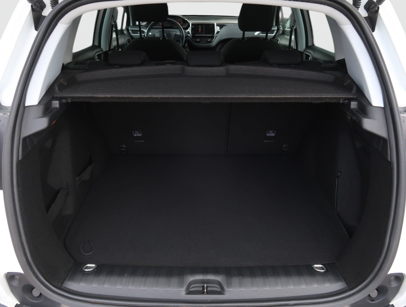 Peugeot 2008, 2019