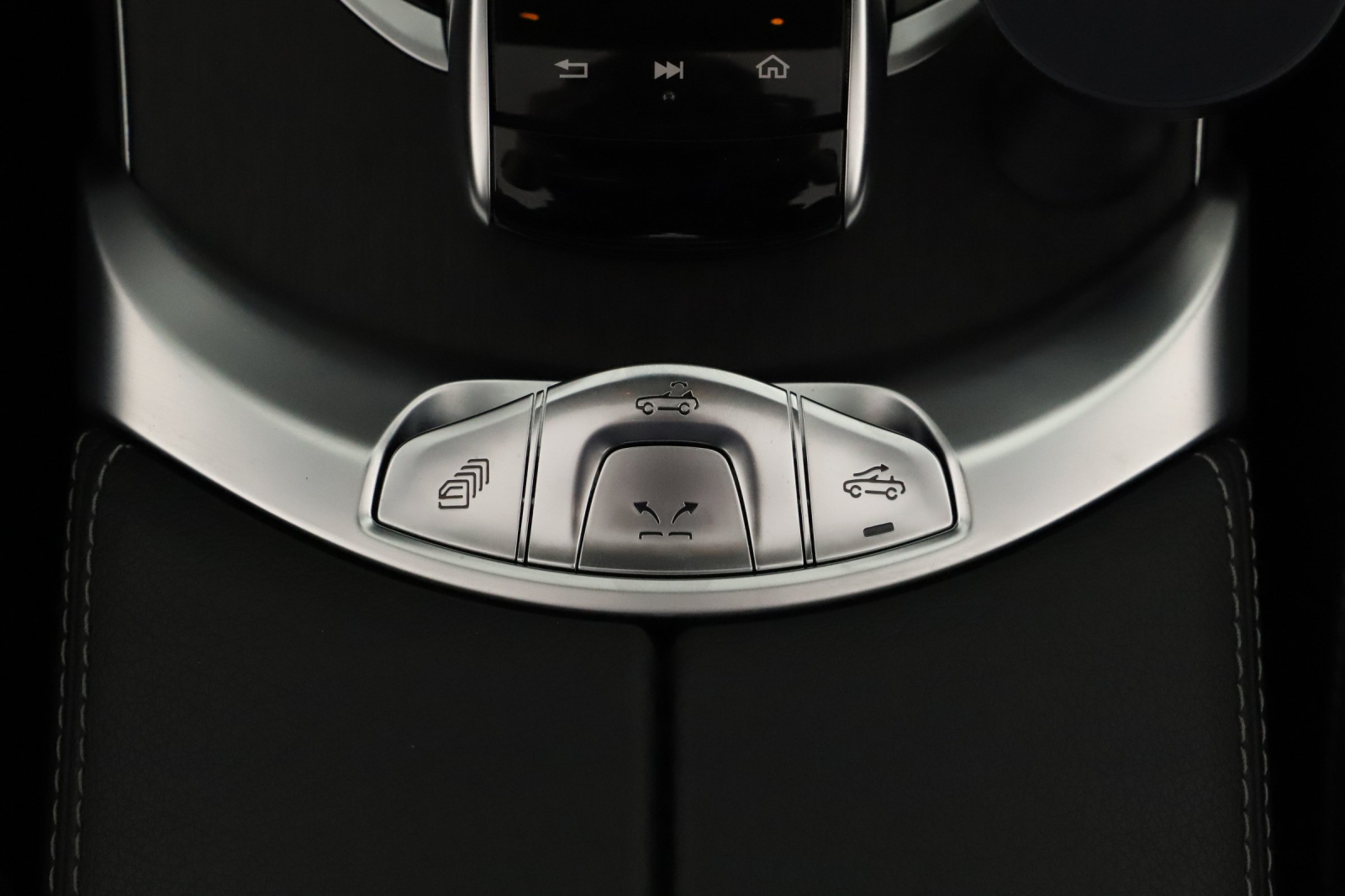 Mercedes-Benz C - 2023