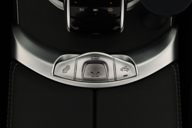 Mercedes-Benz C - 2023