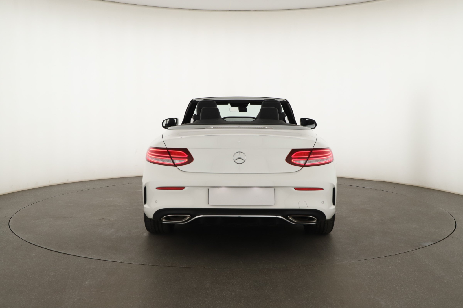 Mercedes-Benz C - 2023