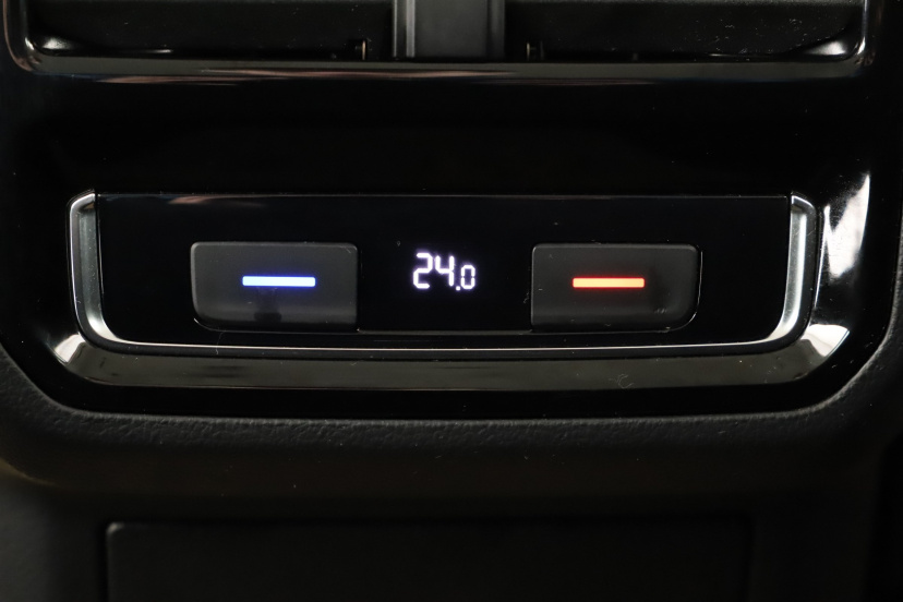 Volkswagen Passat, 2015